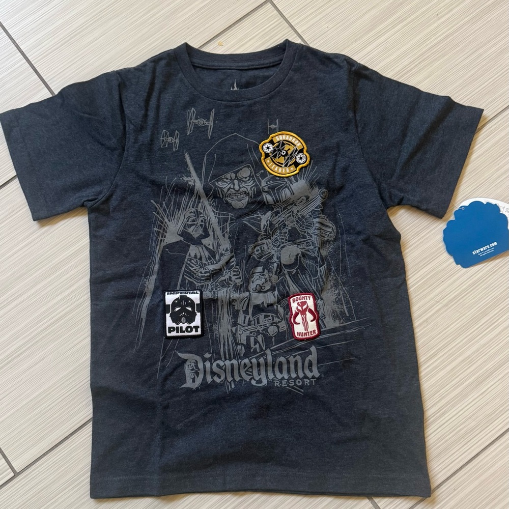 Disney Grey Star Wars Graphic Tee with Patch Details